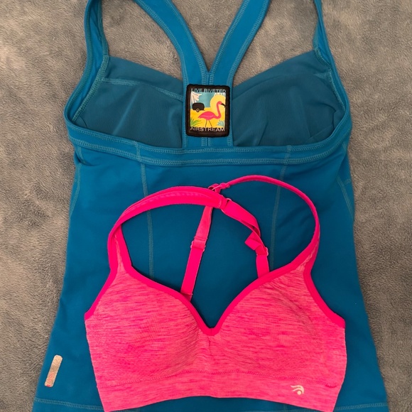 Sports Bundle - Lululemon Tee & Lucy Tank Top + Misc Sports Bras - XS-S - Picture 7 of 7